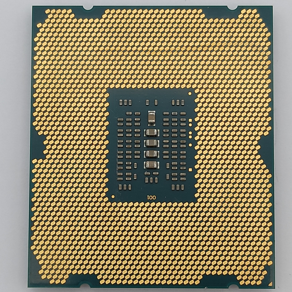 Процессор Intel Xeon E5-2620V2