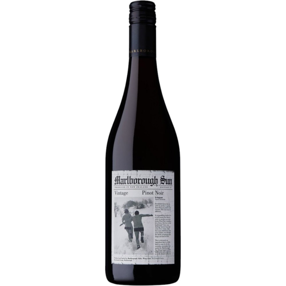 Вино Saint Clair Marlborough Sun Pinot Noir 0,75 л.