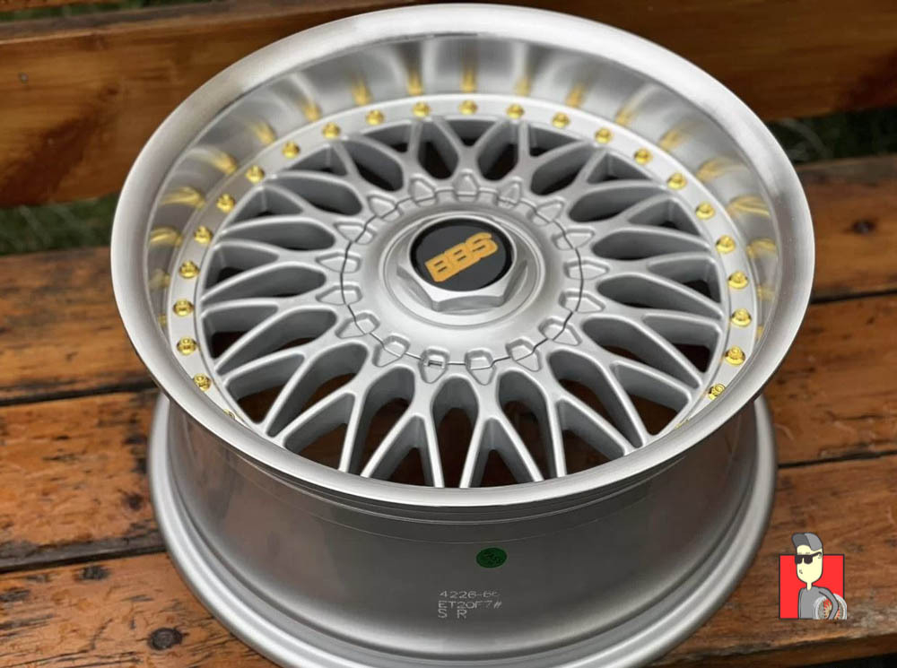 Комплект дисков BBS RS 17x8 et20 5x100/5x114.3