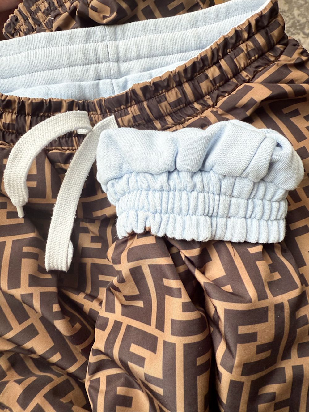 Двухсторонние брюки Fendi, 128