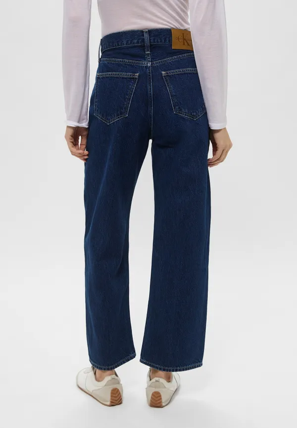 Джинсы BARREL женские CALVIN KLEIN JEANS