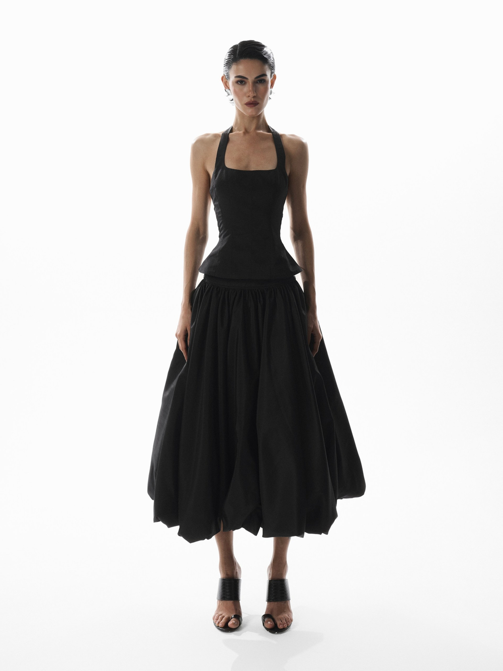 «Coquette Tie-Back Top» Топ из тафты с открытой спиной.