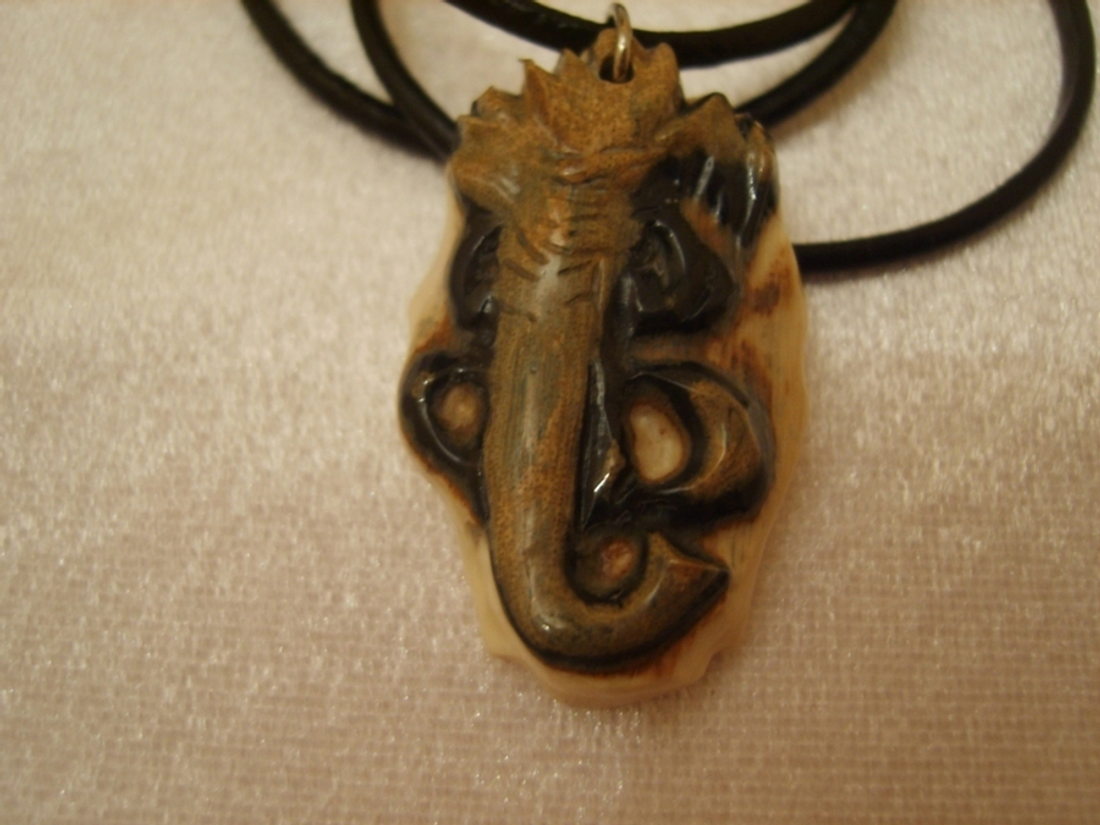 Подвеска "Мамонт" (suspension from mammоth tusk)