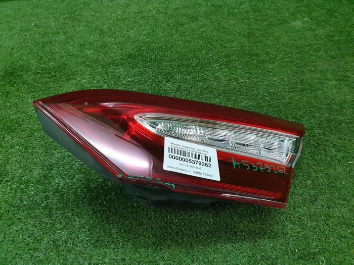 Фонарь правый внутр. Toyota Camry 8 XV70 17-нв LED