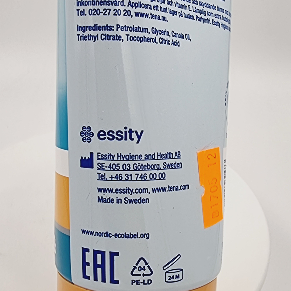 TENA ProSkin Barrier Cream защитный крем для кожи с маслом канолы и витамином Е, без запаха, 150 мл (из Финляндии)