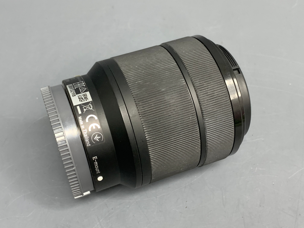 Sony FE 28-70mm 3.5-5.6 OSS
