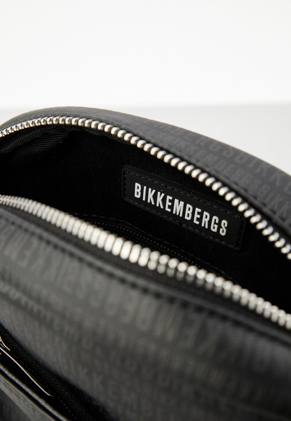 Сумка BIKKEMBERGS DUKE