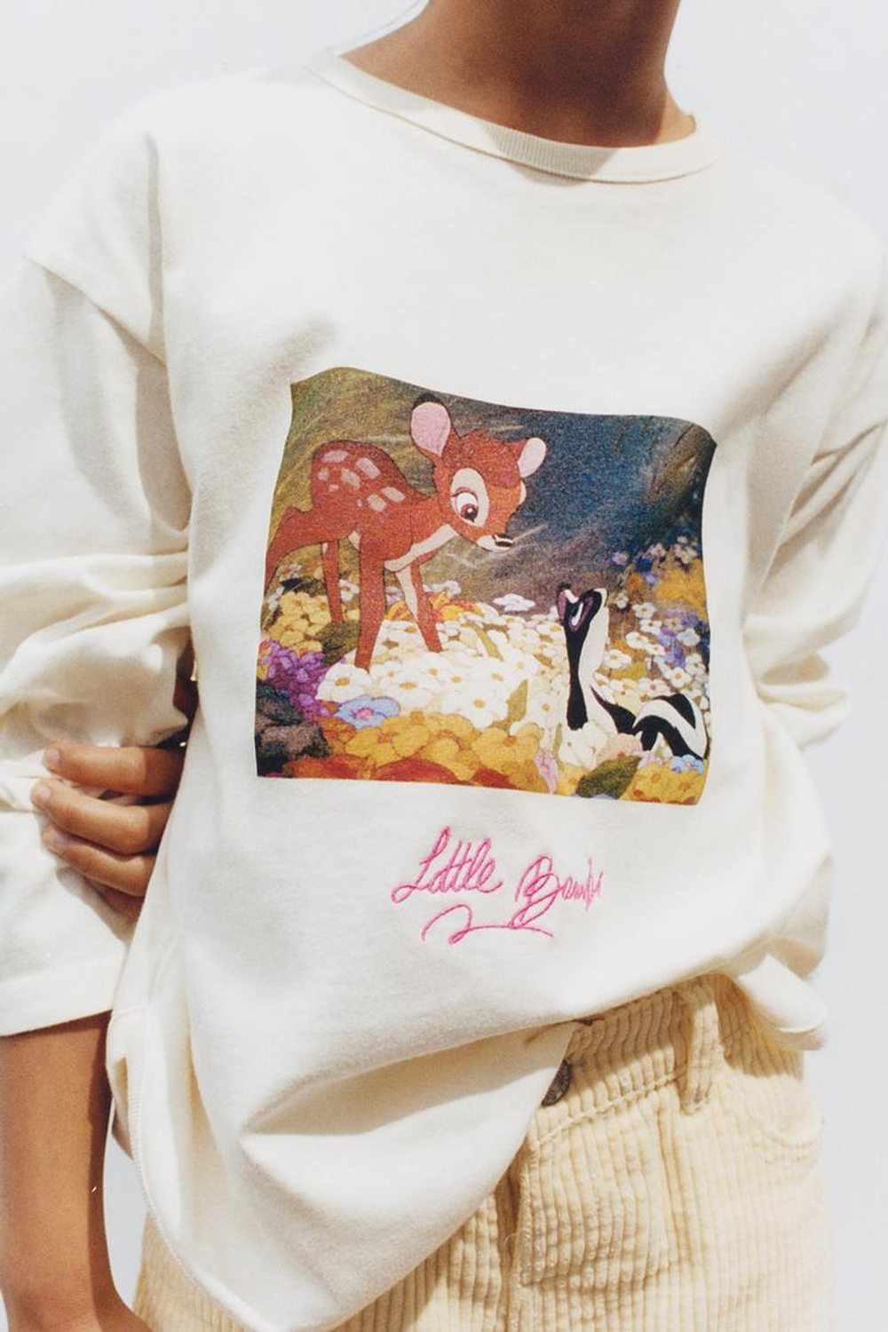 ZARA ЛОНГСЛИВ С ПРИНТОМ BAMBI © DISNEY, ЦВЕТ СЛИВОЧНОГО МАСЛА