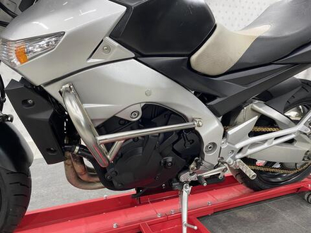 Suzuki GSR400 2008