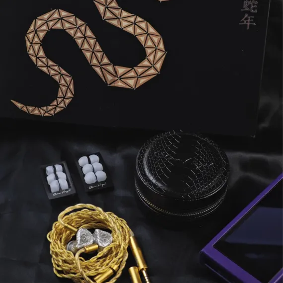 EarAcoustic SPA Limited Edition Silver Snake Collectors Version Silver