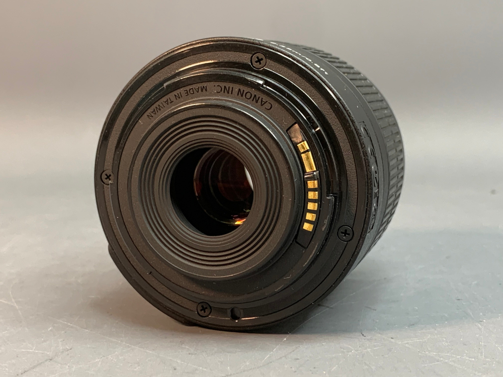 Canon 600D kit 18-55mm 3.5-5.6 IS ll 7.000 Кадров