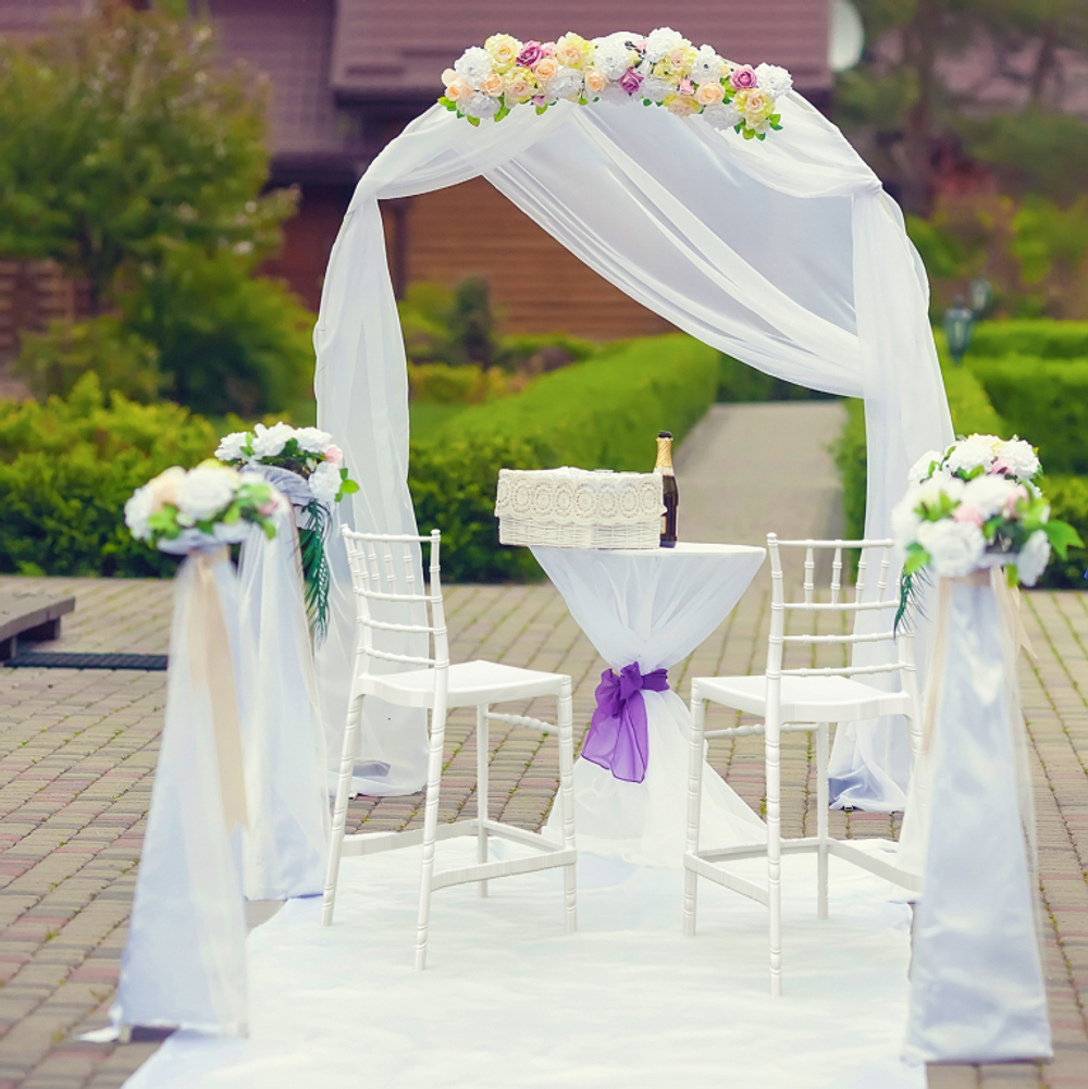 Стул пластиковый полубарный Siesta Contract Chiavari Bar 65, белый