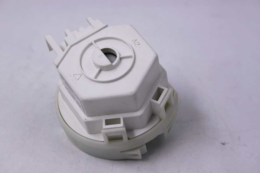 Сливной насос (помпа) посудомоечной машины Indesit,Ariston W11178283