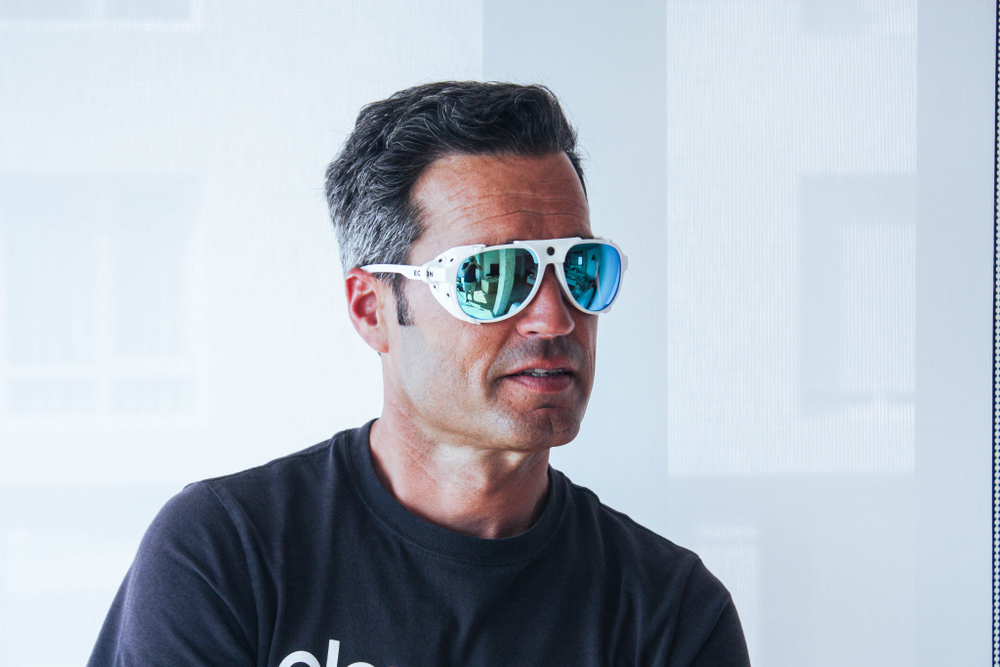 Спортивные очки OCEAN Maui White / Revo Blue Polarized Lens