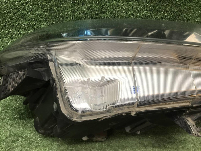 Фара правая Suzuki Vitara S 2 (2014-2024) LED