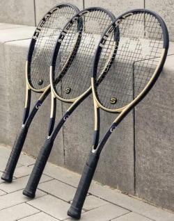 Теннисная ракетка Head Gravity MP L Zverev LTD 2026 + Струны