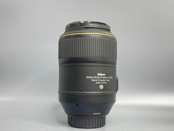 Nikon 105mm 2.8G IF-ED AF-S VR Micro-Nikkor