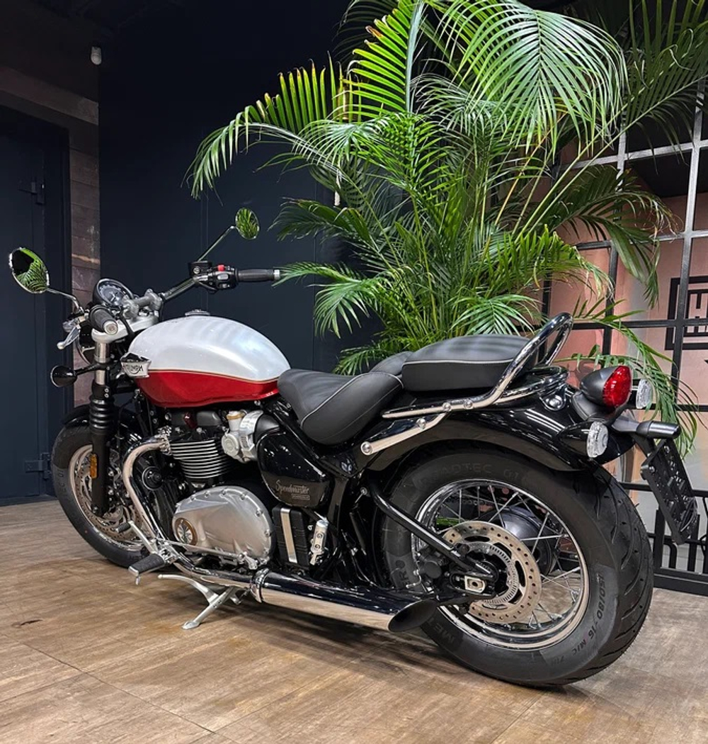 Triumph Bonneville Speedmaster (2024)