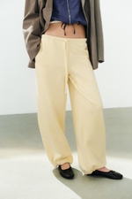 БАЗОВЫЕ ПРЯМЫЕ БРЮКИ С РЕГУЛИРУЕМЫМ НИЗОМ — ZARA
