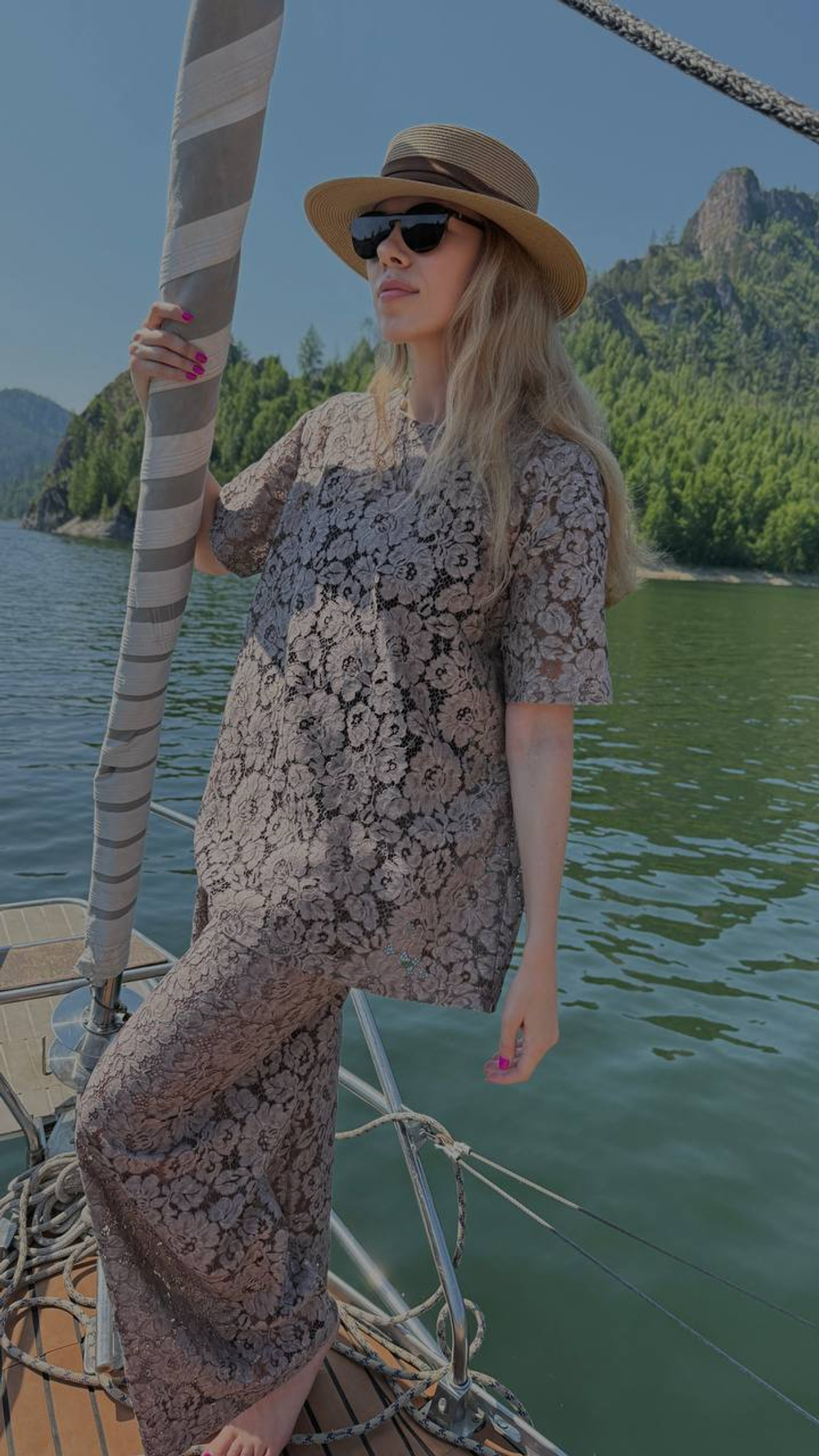 Брюки из кружева в капучино