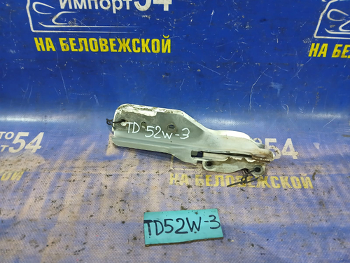 Петля капота левая SUZUKI ESCUDO 2000