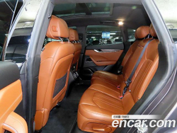 Maserati Levante 3.0 AWD — 2017