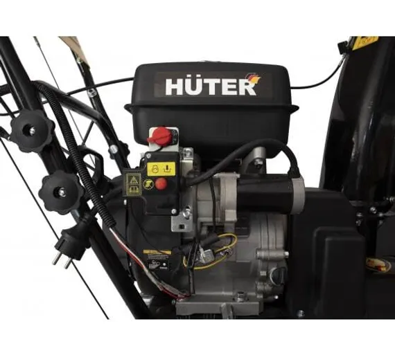 Бензиновый снегоуборщик "HUTER" SGC 8000