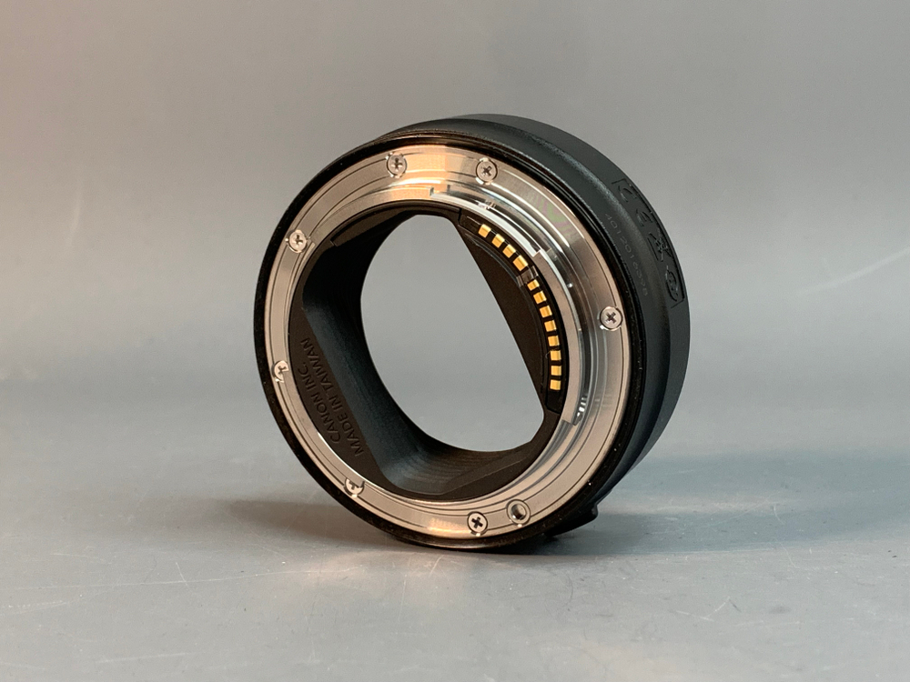 Canon EF-EOS R