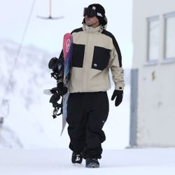 Куртка мужская сноубордическая Horsefeathers ENVOY JACKET (mojave/black)