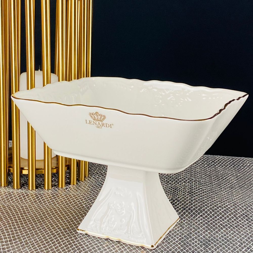 Lenardi 226-196 Квадратная конфетница 16,5см на ножке MARIA GOLD в под.уп.(х16)Фарфор