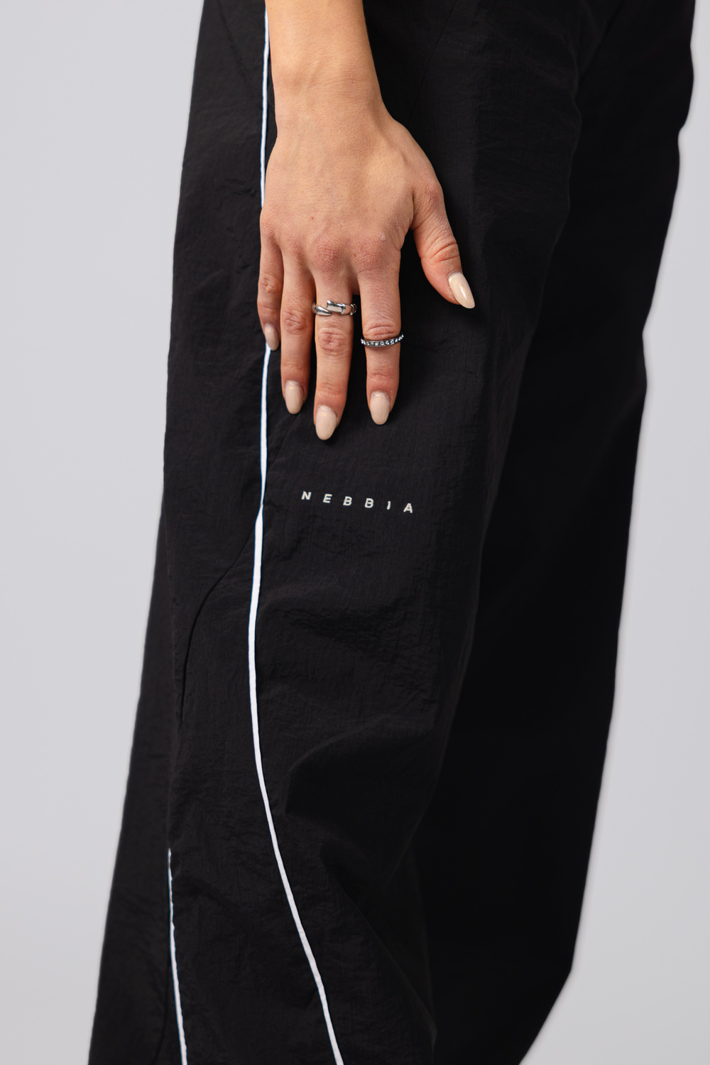 Спортивные брюки Parachute Pants BLOCK 97 920 Черные