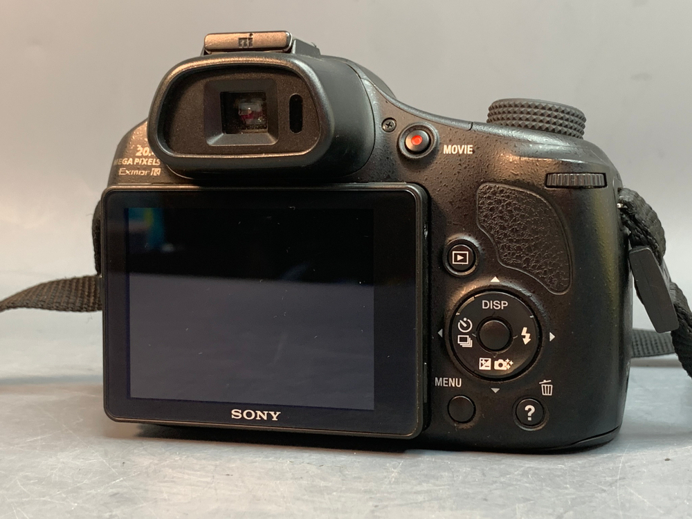 Sony DSC-HX400