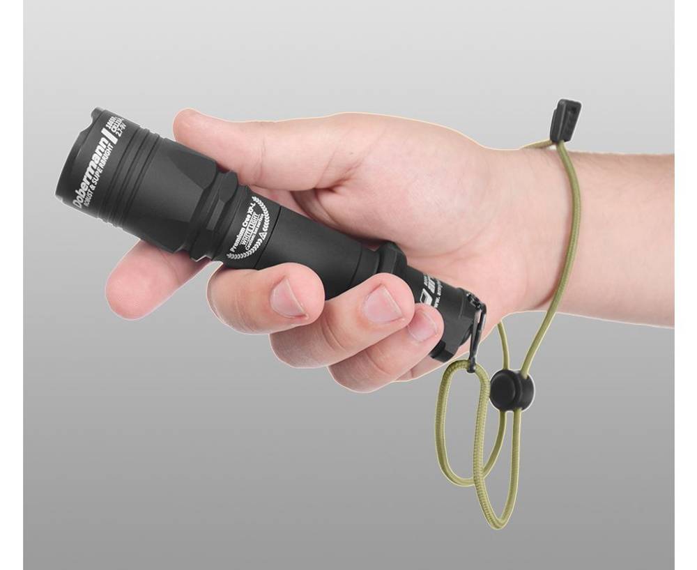 Фонарь тактический Armytek Dobermann XP-L HI 1050 лм холодный свет