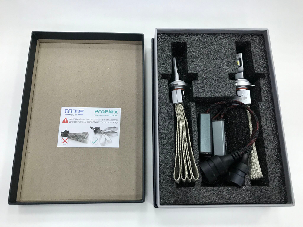 Светодиодные лампы MTF Light HB4 ProFlex 3000lm, 6000K, 30W, 12-24V (к-т 2шт.)