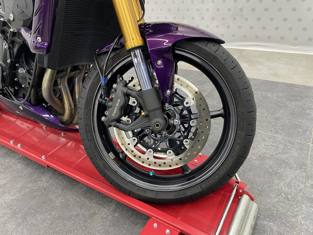 Triumph Street Triple 2006