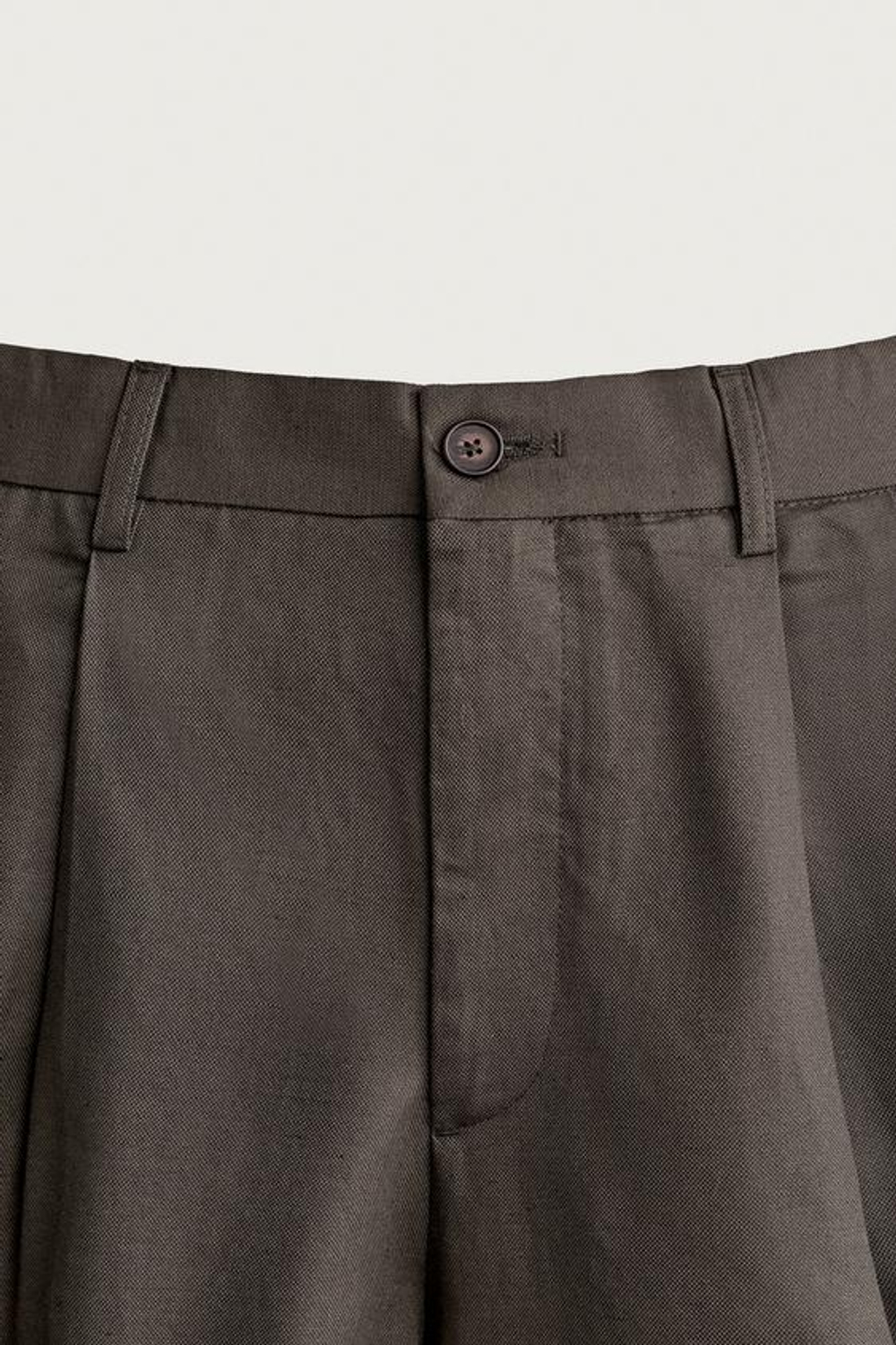 ZARA БРЮКИ ЧИНОС ИЗ ХЛОПКА И ЛЬНА СО СКЛАДКАМИ, ХАКИ