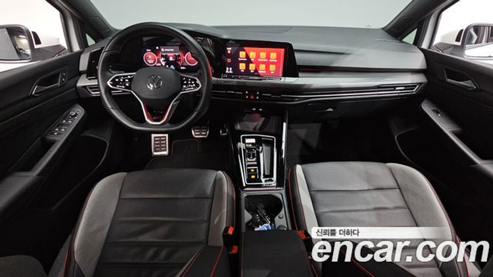 Volkswagen Golf 2.0 GTI — 2024