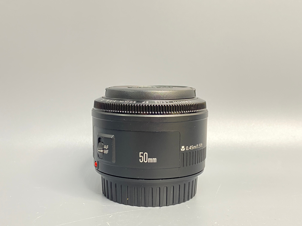 Canon EF 50mm 1.8 II