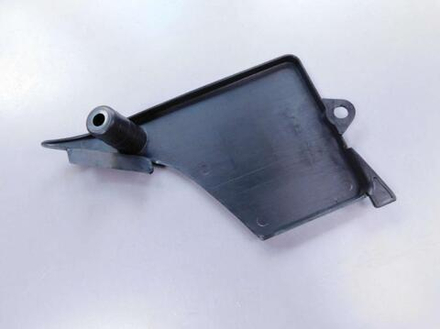пластик боковой правый Suzuki DR250 SJ45A 41545-13E00-000