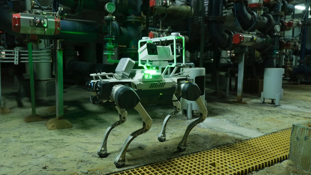 Бионический четырехопорный робот DeepRobotics X30 Pro