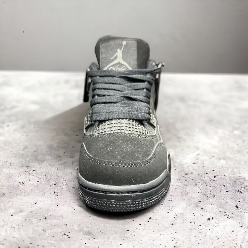 Nike Air Jordan 4 • Black