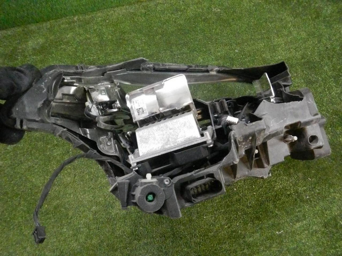Битая Фара левая Volvo XC90 2 (2014-2019) LED