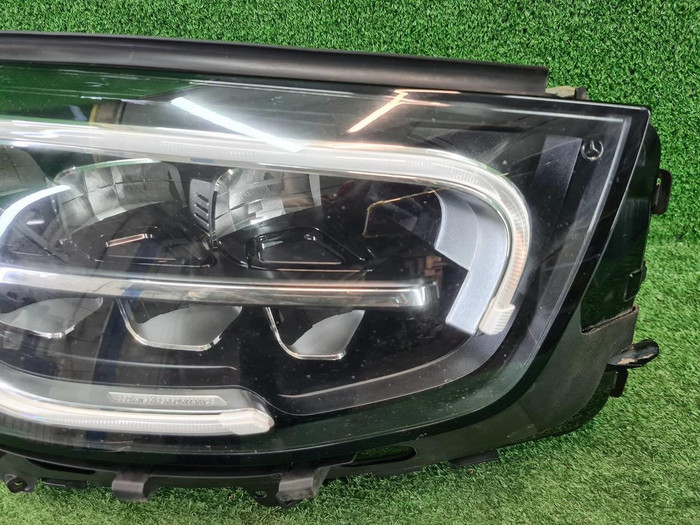 Фара правая Mercedes GLC X253 (2019-2022) LED