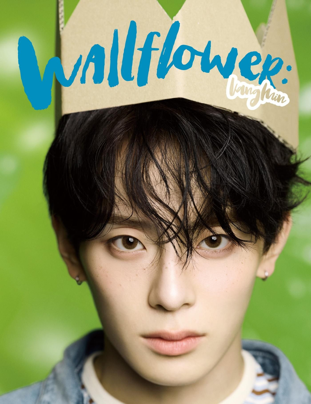 публикация esquire PHOTOBOOK - WALLFLOWER KANGMIN KANGMIN C Type