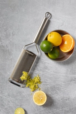 Microplane Профессиональная мелкая терка EAN 098399590042