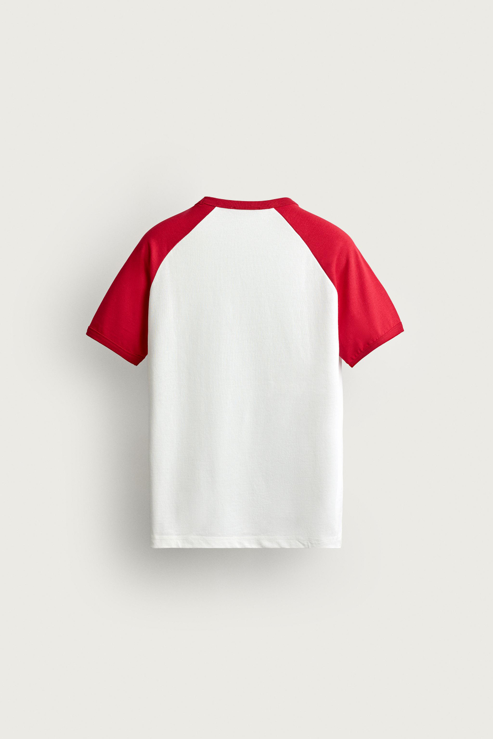 ФУТБОЛКА RELAXED FIT В СТИЛЕ КОЛОР-БЛОК — ZARA · 0761/300