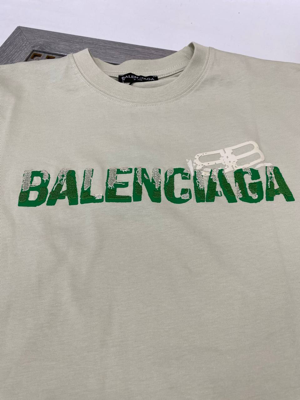 Футболка Balenciaga