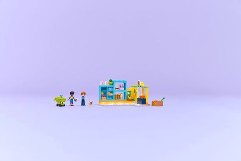Конструктор LEGO City 42680 Heartlake City Convenience Store