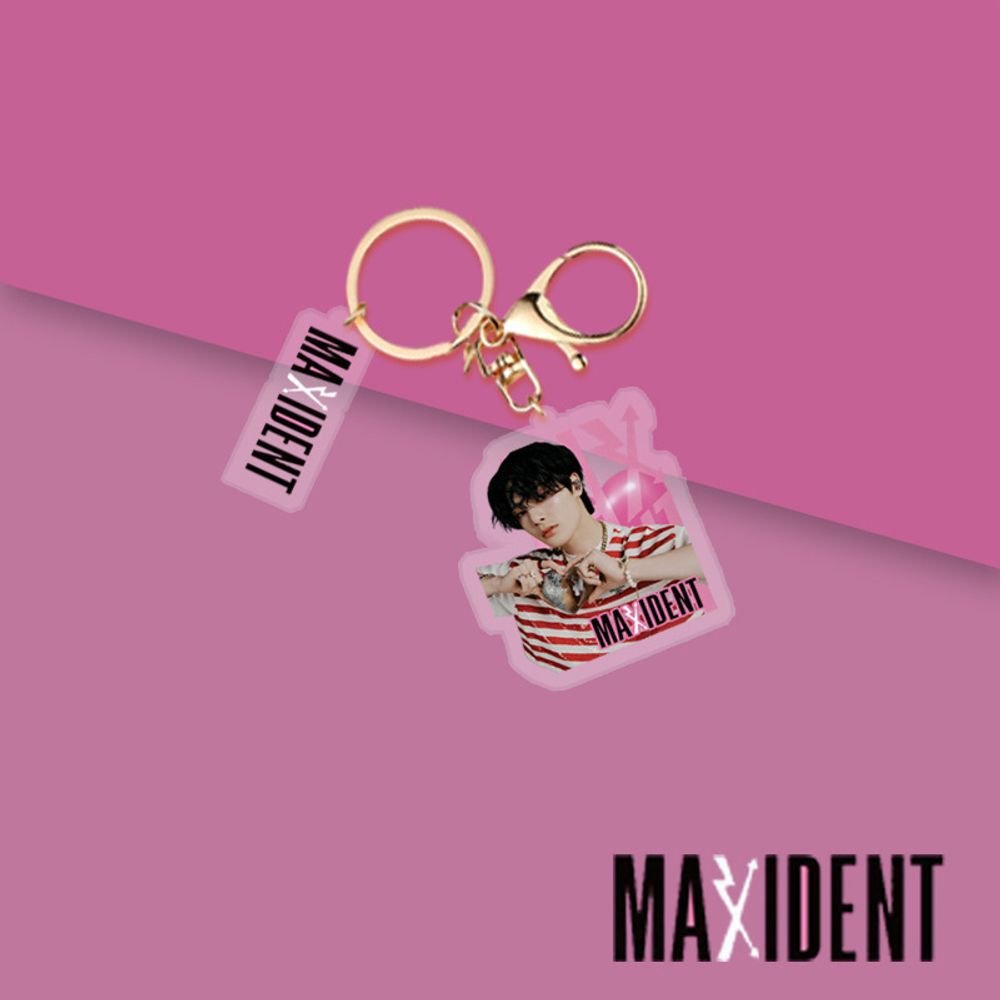 Брелок STRAY KIDS - MAXIDENT (I.N) Брелок STRAY KIDS - MAXIDENT (I.N)