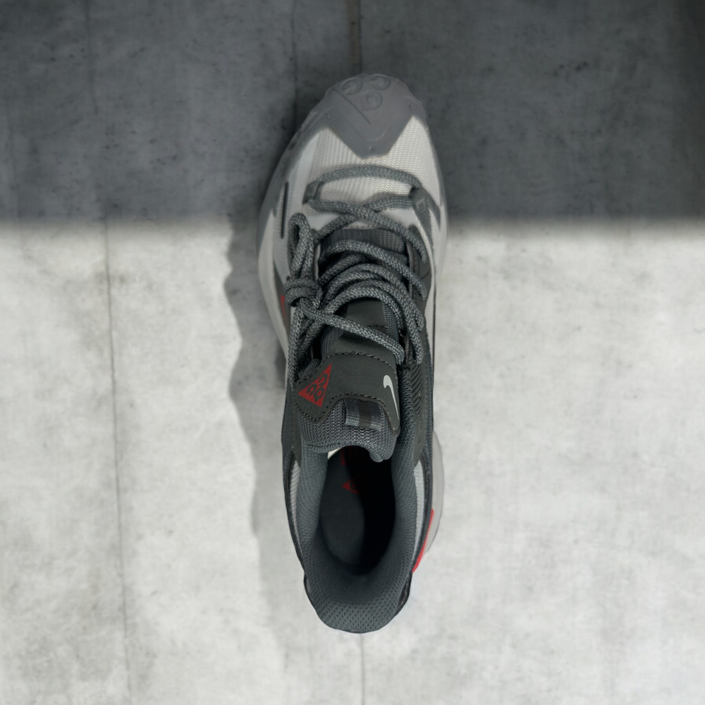 Nike Acg Mountain Fly 2 Low • Gray Red